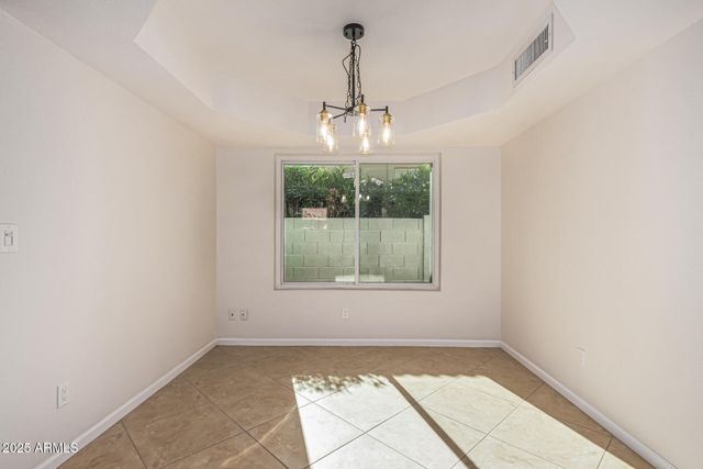 18633 N 15TH Place, Phoenix, AZ 85024