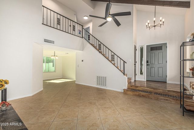 18633 N 15TH Place, Phoenix, AZ 85024