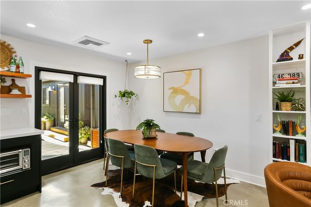 2110 President, Costa Mesa, CA 92627