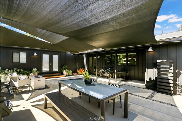 2110 President, Costa Mesa, CA 92627