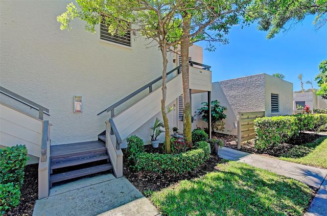 144 PINEHURST DRIVE 144, Bradenton, FL 34210