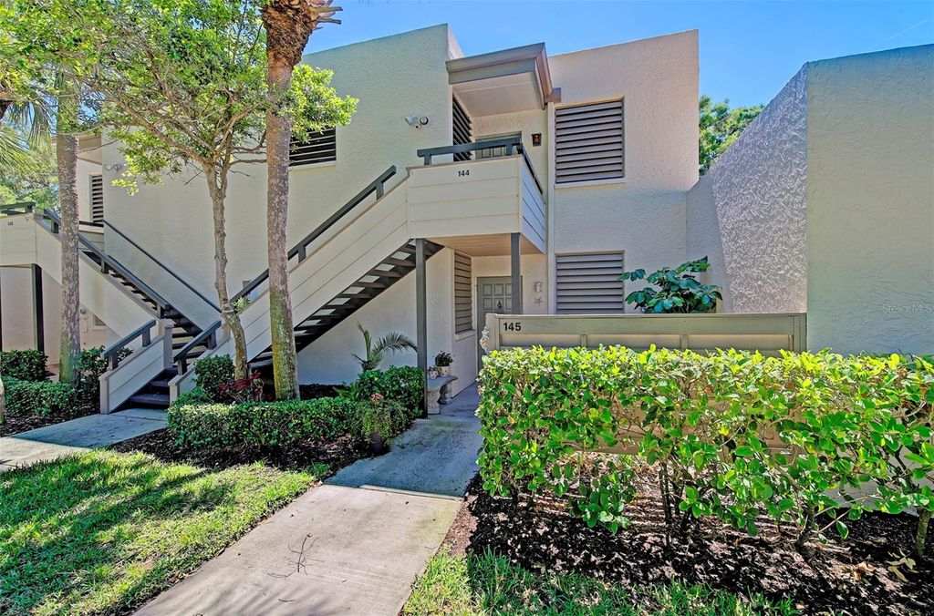 144 PINEHURST DRIVE 144, Bradenton, FL 34210