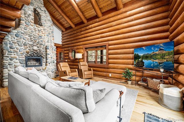 1614 Chalice Drive, Westcliffe, CO 81252