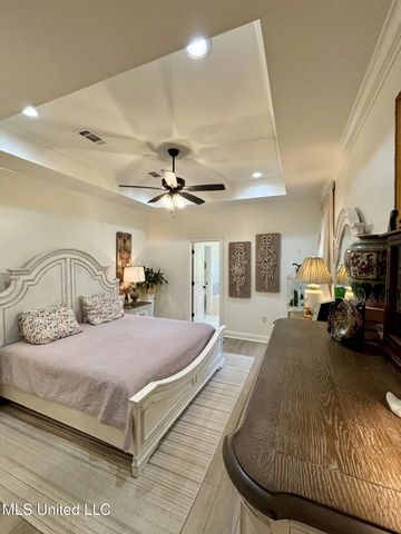 8 Hedges Plantation Place, Natchez, MS 39120