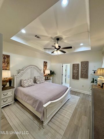 8 Hedges Plantation Place, Natchez, MS 39120