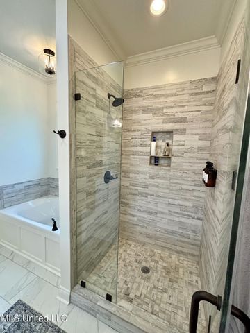 8 Hedges Plantation Place, Natchez, MS 39120