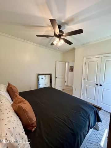 8 Hedges Plantation Place, Natchez, MS 39120