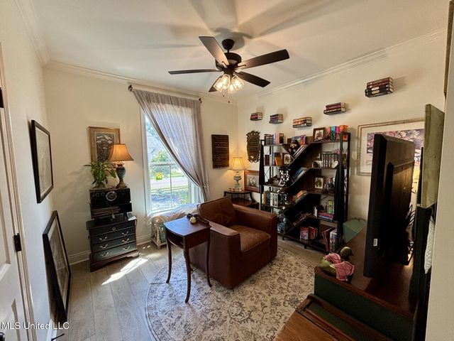 8 Hedges Plantation Place, Natchez, MS 39120