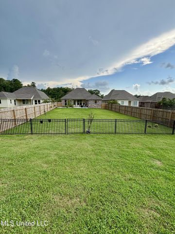 8 Hedges Plantation Place, Natchez, MS 39120