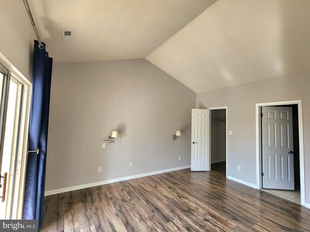 13202 CORNERSTONE DR, Yardley, PA 19067