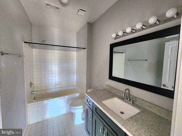 13202 CORNERSTONE DR, Yardley, PA 19067
