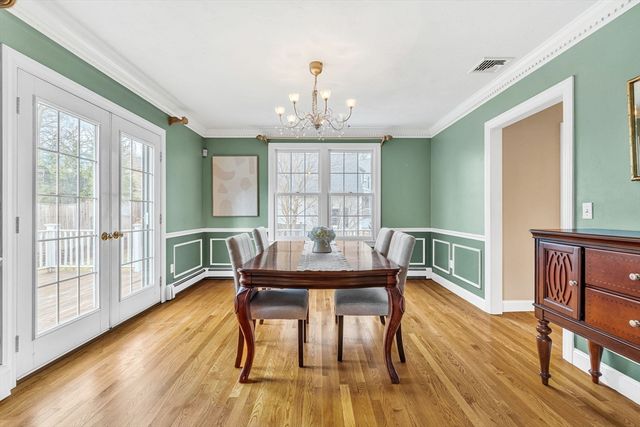 11 Holmes Street, Needham, MA 02492