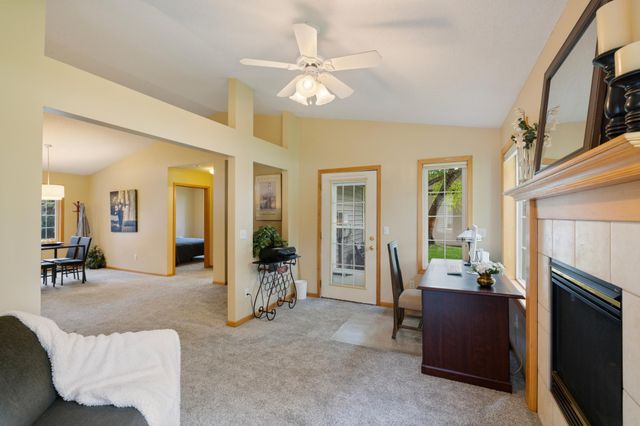 8504 Telford Crossing, Brooklyn Park, MN 55443