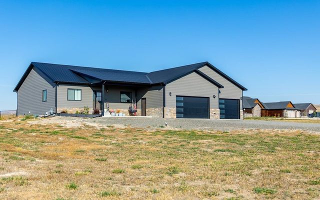 5 Breezy Ln, Cody, WY 82414 property photo