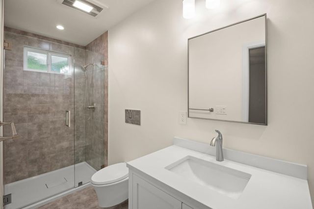 20 Robin Way, San Carlos, CA 94070
