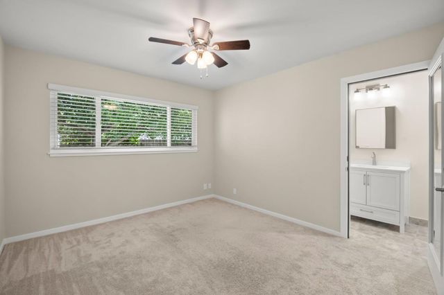 20 Robin Way, San Carlos, CA 94070