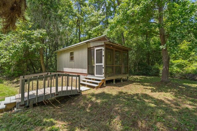 7886 Mary Seabrook Road, Edisto Island, SC 29438