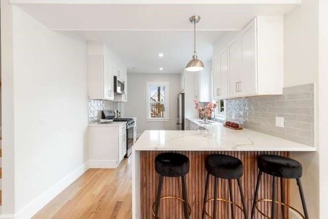 53 Sheridan Avenue 1, Medford, MA 02155