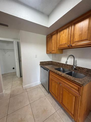 4763 S TEXAS AVENUE 4763B, Orlando, FL 32839