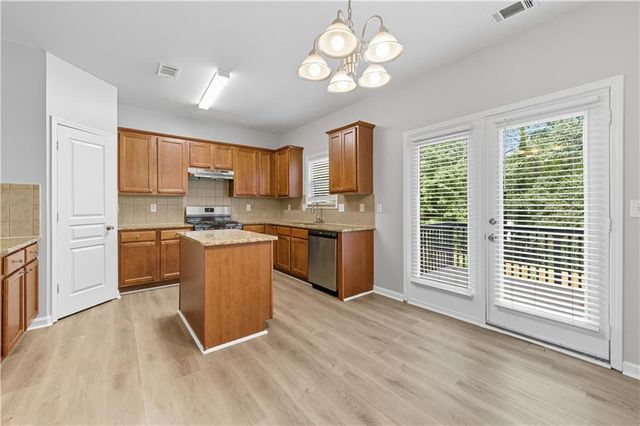 1851 Stoney Chase Drive, Lawrenceville, GA 30044