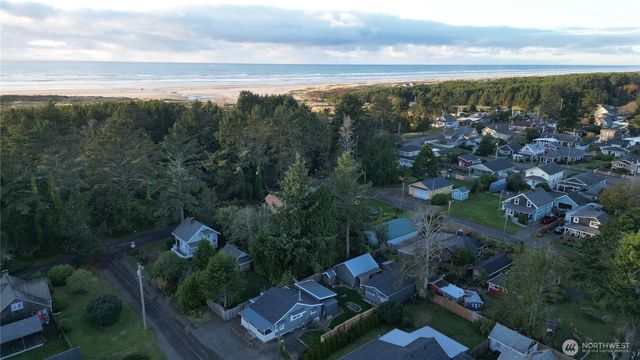 1309 257th Place, Ocean Park, WA 98640