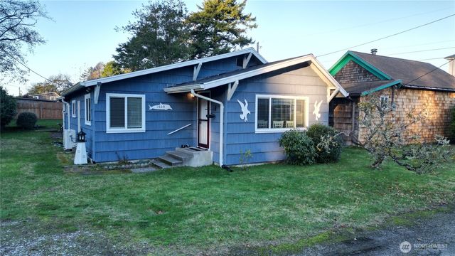 1309 257th Place, Ocean Park, WA 98640