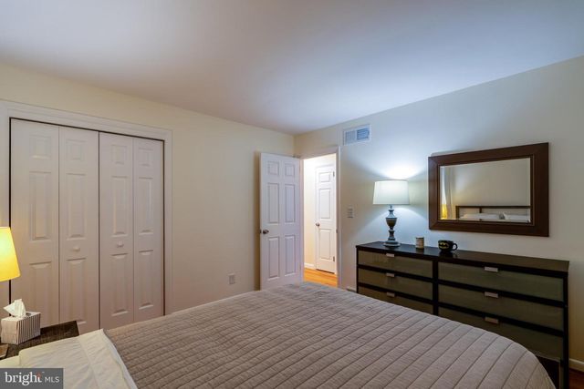 534 W MARION ST, Lititz, PA 17543