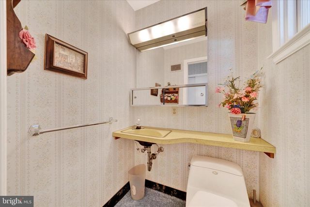 1318 READING BLVD, Wyomissing, PA 19610