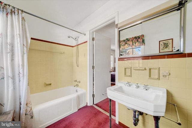 1318 READING BLVD, Wyomissing, PA 19610