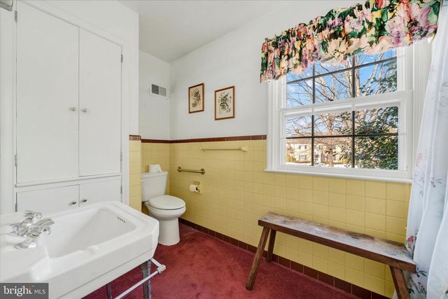 1318 READING BLVD, Wyomissing, PA 19610