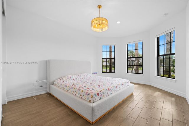 2715 Primrose Pl, Oakland Park, FL 33309