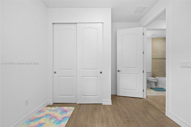 2715 Primrose Pl, Oakland Park, FL 33309