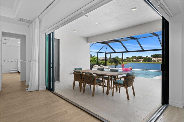 2715 Primrose Pl, Oakland Park, FL 33309