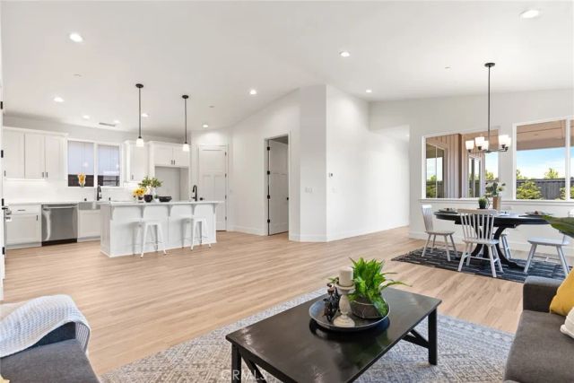 9 Harkness Court, Chico, CA 95973