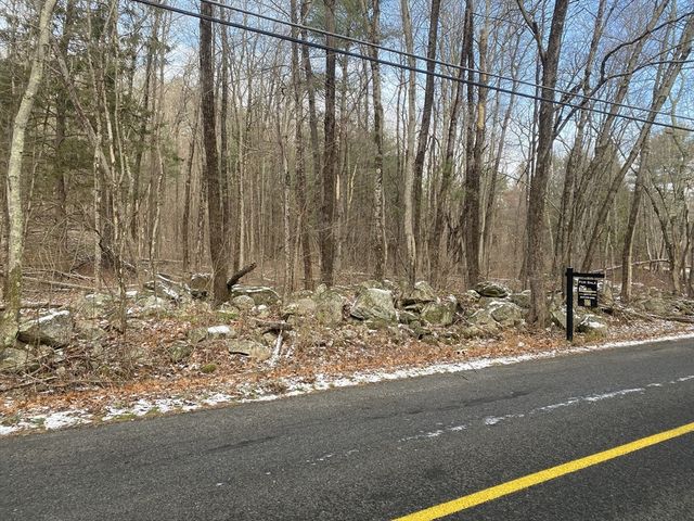 0 Oxbow Rd, Charlton, MA 01507