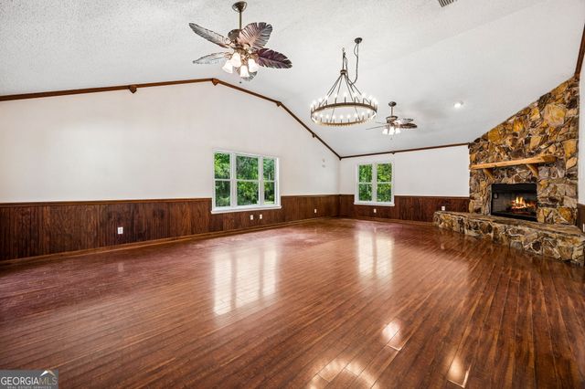 94 Holtz Road, Kingsland, GA 31548