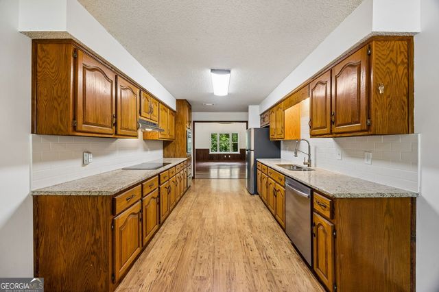 94 Holtz Road, Kingsland, GA 31548