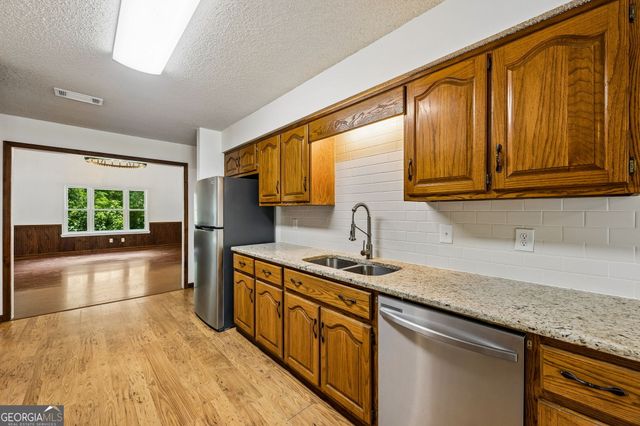 94 Holtz Road, Kingsland, GA 31548