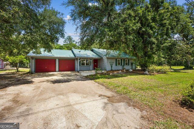 94 Holtz Road, Kingsland, GA 31548