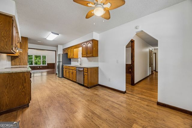 94 Holtz Road, Kingsland, GA 31548