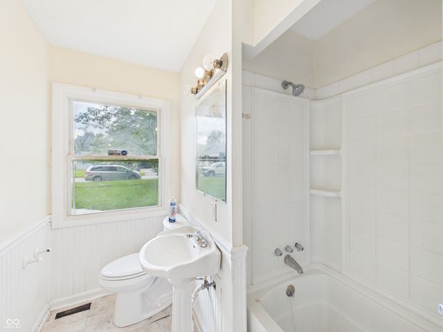 4338 Thrush Drive, Indianapolis, IN 46222