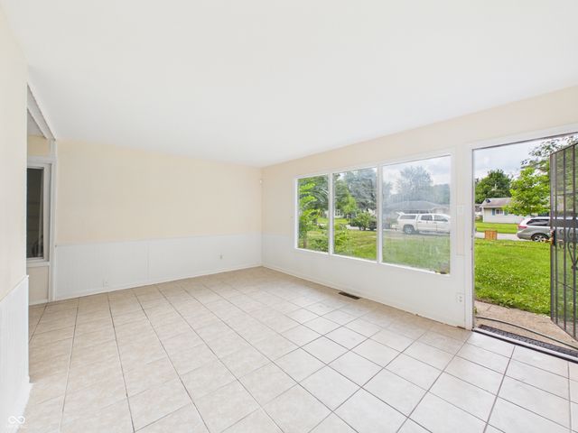 4338 Thrush Drive, Indianapolis, IN 46222