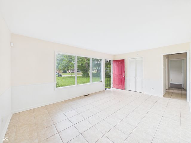 4338 Thrush Drive, Indianapolis, IN 46222