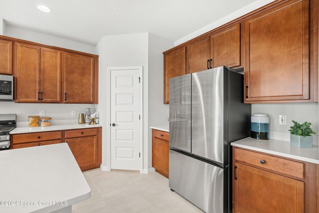 9319 Barbizon Lane, Melbourne, FL 32940