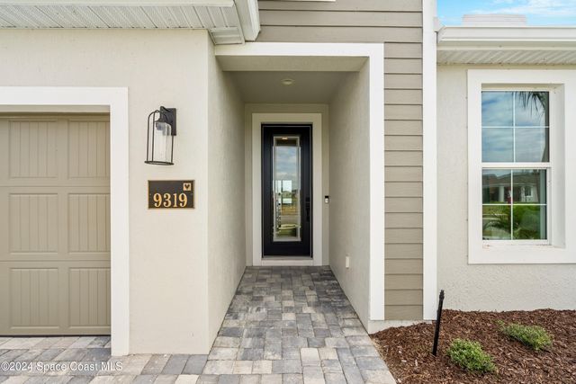 9319 Barbizon Lane, Melbourne, FL 32940