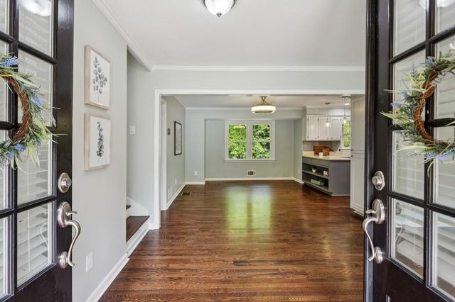 688 Huntington Place SE, Marietta, GA 30067