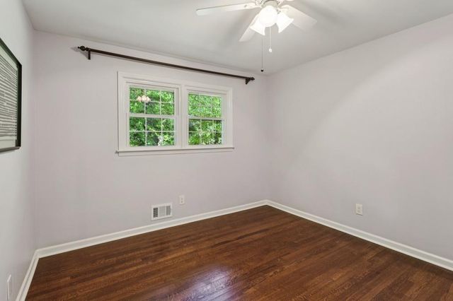 688 Huntington Place SE, Marietta, GA 30067