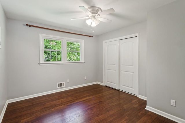 688 Huntington Place SE, Marietta, GA 30067