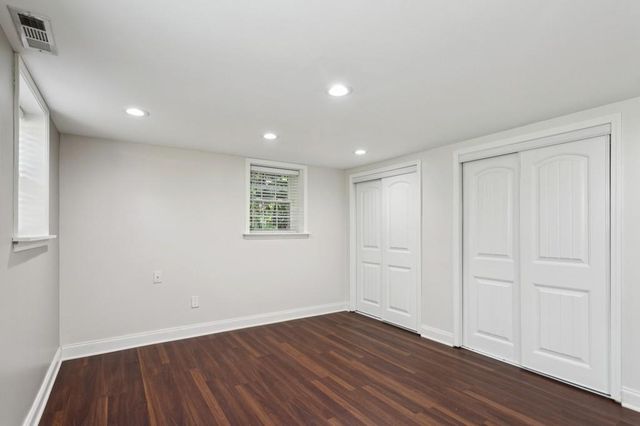 688 Huntington Place SE, Marietta, GA 30067