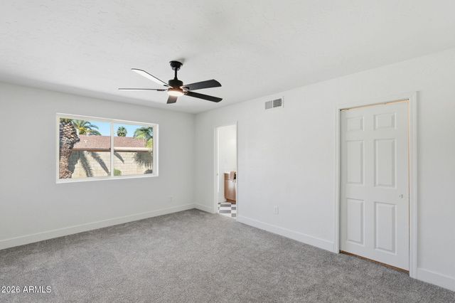 3205 N WOODBURNE Drive, Chandler, AZ 85224